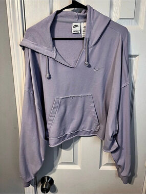 Nike Sportswear City Ready Fleece Cropped Hoodie Purple Medium